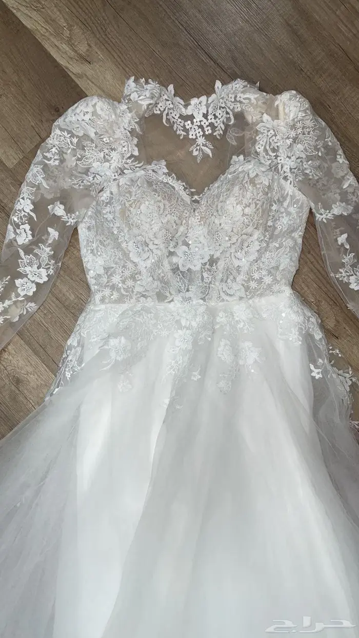 فستان عروسه مع الطرحه 2