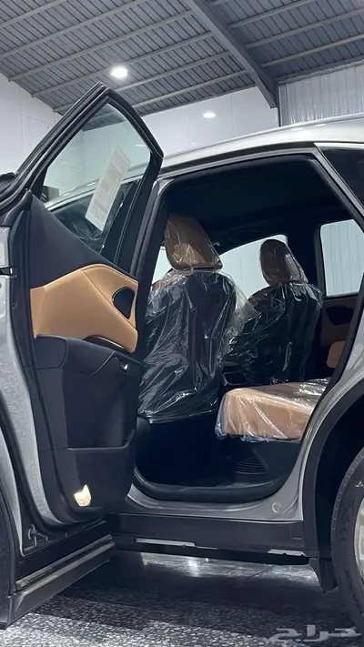 لكزس RX 350 H 2025 12