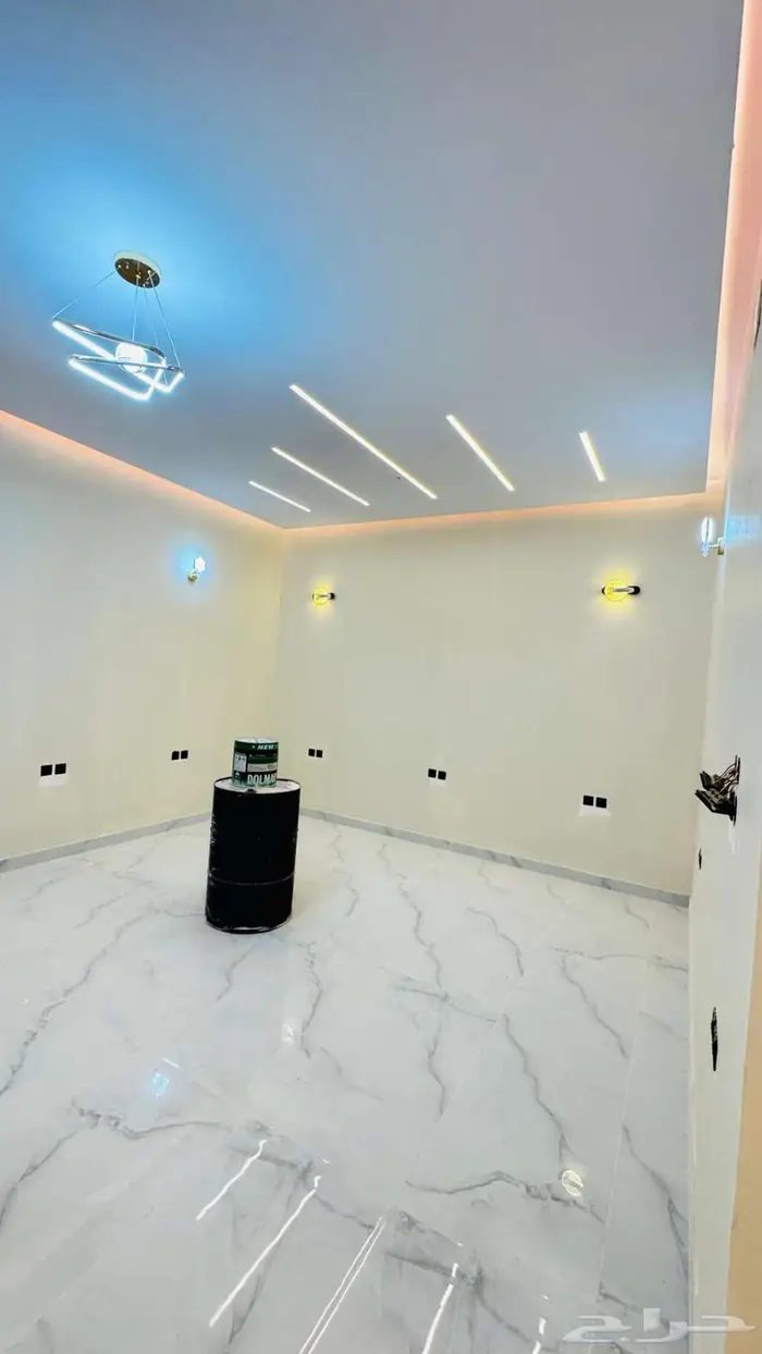 فيلا منفصلة للبيع بحي الريان 10