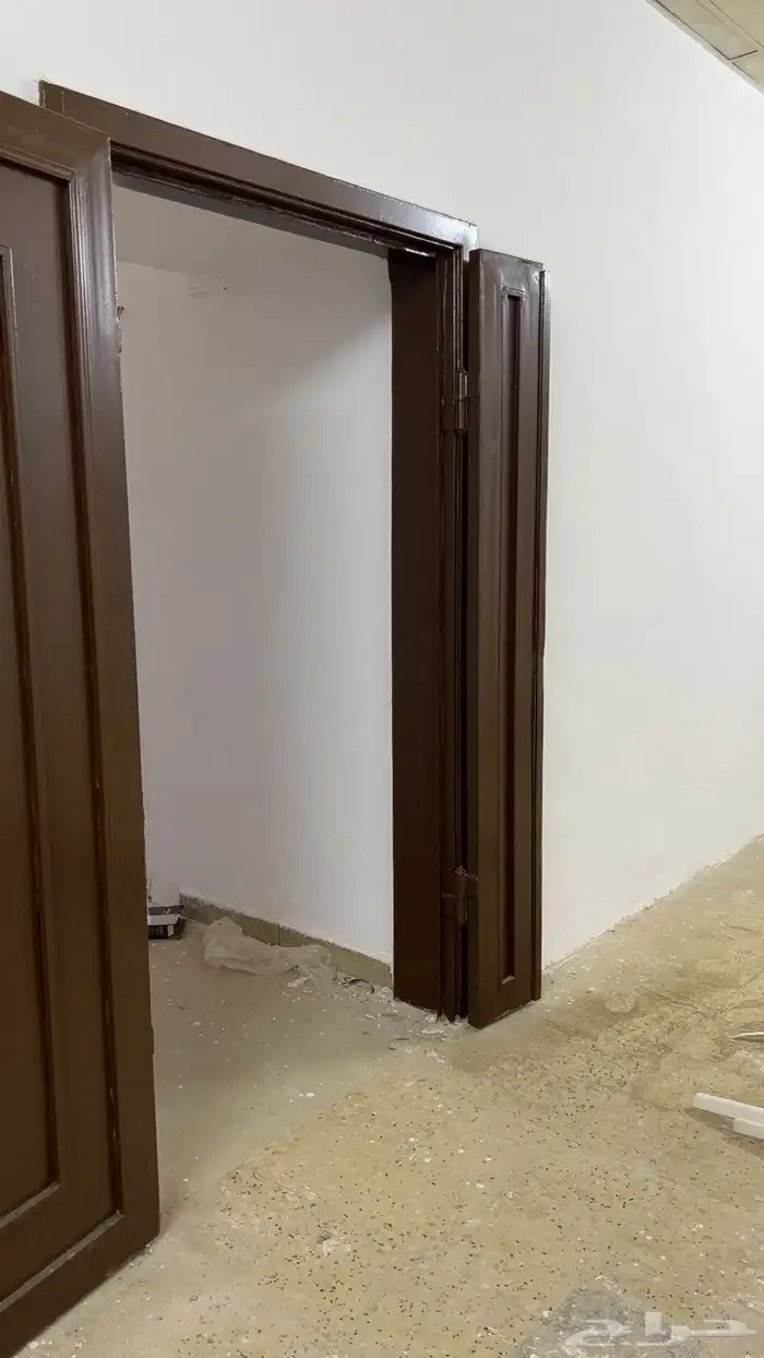 للايجار سكن عزاب (شركات) دور ارضي في بيت شعبي بحي منفوحة 10