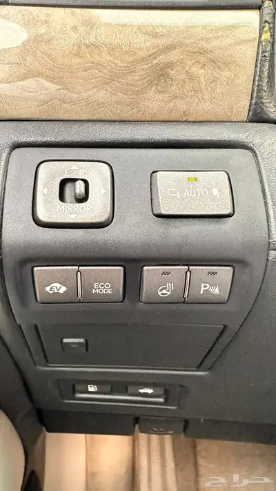 لكزس 2010 هايبرد LS 600 HL 38
