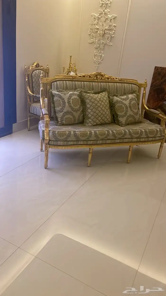 كنب وطاوله 0
