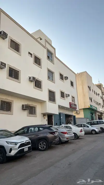 للبيع عمارة في منفوحة 0
