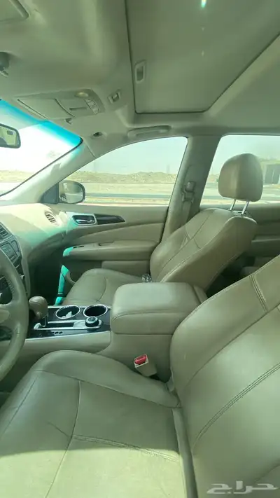 للبيع نيسان باثفندر فل كامل 2014 اول مالك 10