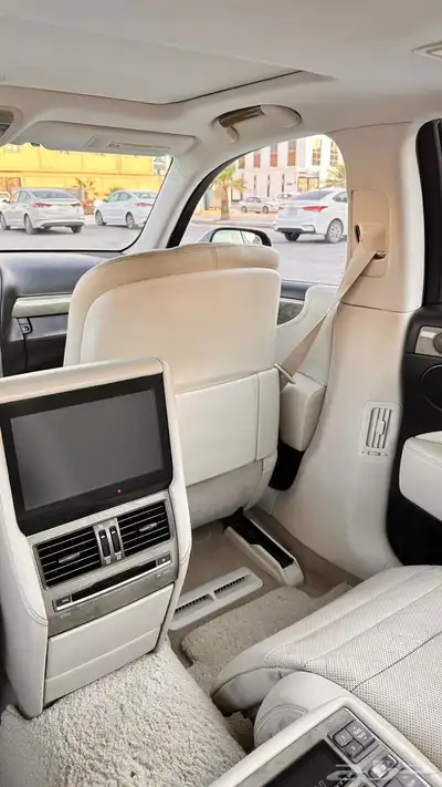 لكزس 2010 هايبرد LS 600 HL 22