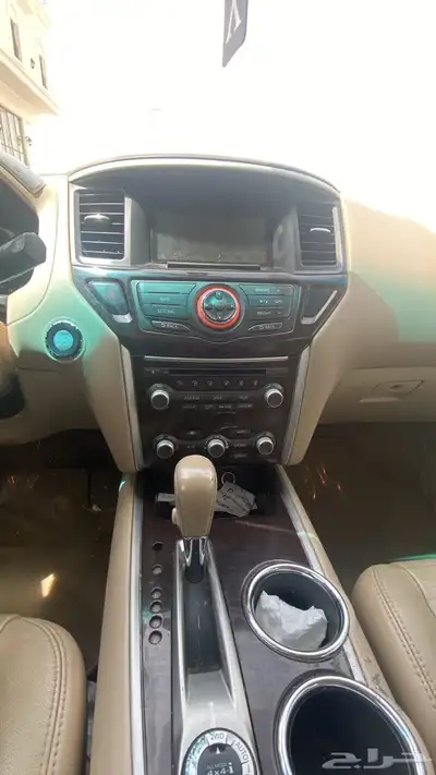 للبيع نيسان باثفندر فل كامل 2014 اول مالك 8