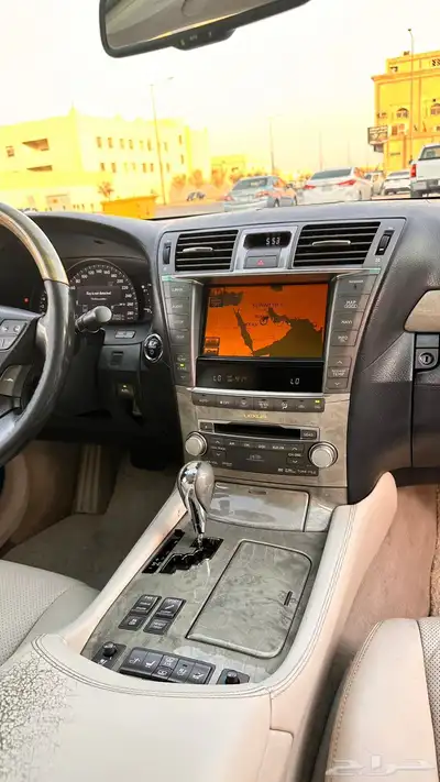 لكزس 2010 هايبرد LS 600 HL 33