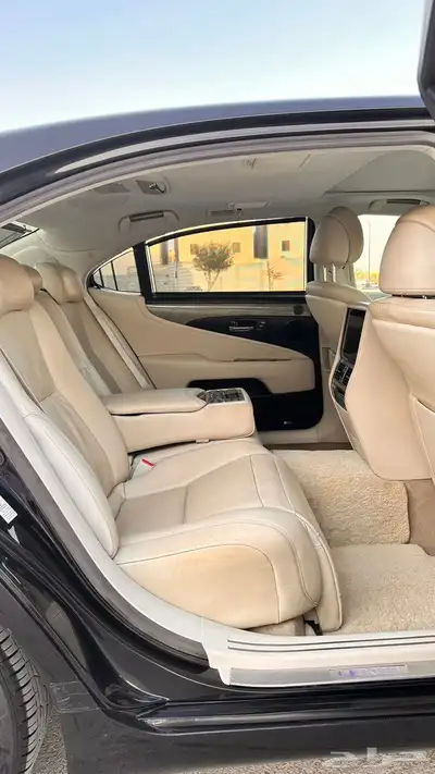 لكزس 2010 هايبرد LS 600 HL 31
