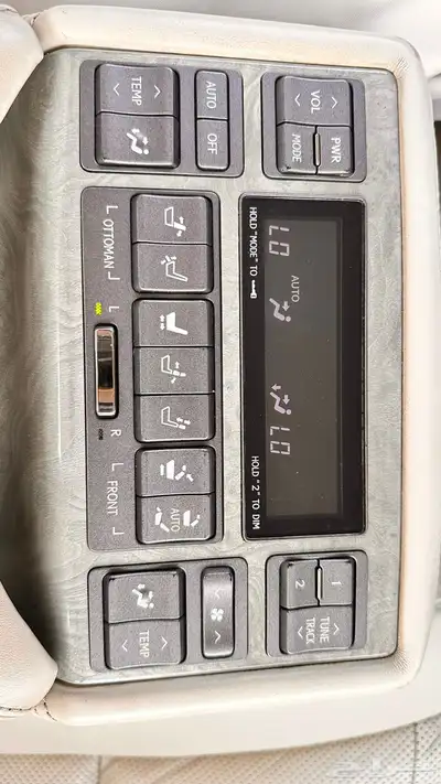لكزس 2010 هايبرد LS 600 HL 23