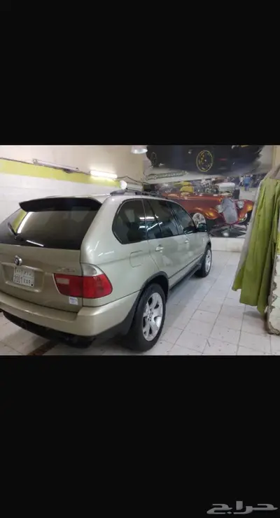 BMW X5 موديل 2001 مخزن 7