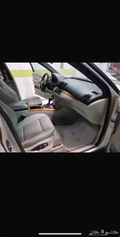 BMW X5 موديل 2001 مخزن 4
