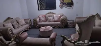 عندي اثاث كامل للبيع 1