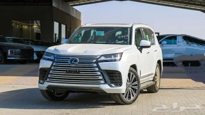 عرض خاص لكزس 2025 lx600BB بالنقد والتقسيط. 2