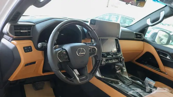 عرض خاص لكزس 2025 lx600BB بالنقد والتقسيط. 10