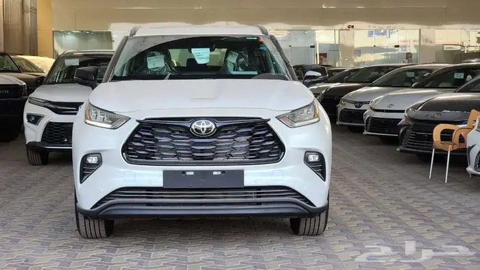 تويوتا هايلاندر GLE اديشن هايبرد 2025 كاش وأقساط 4