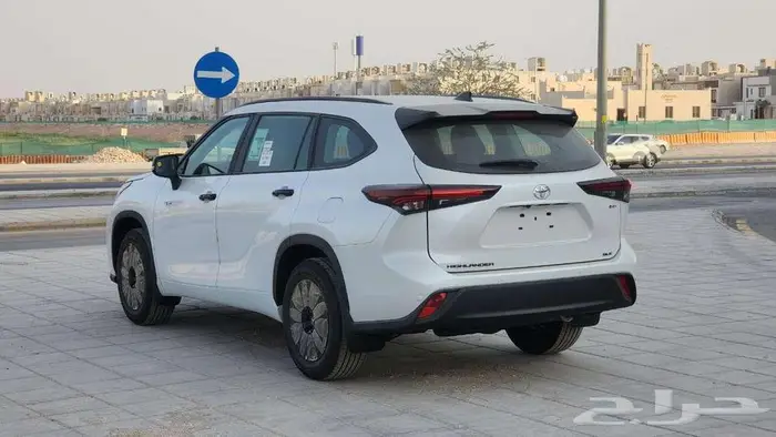 تويوتا هايلاندر GLE اديشن هايبرد 2025 كاش وأقساط 7