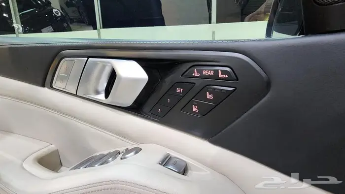 بي ام دبليو X7 2019 28