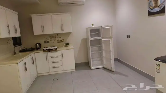 للإيجار شقة مؤثثة راقية في ظهرة لبن   شارع ينبع (عوائل فقط) 4