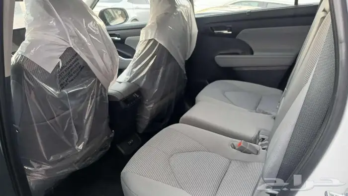 هايلاندر GLE نص فل 2024 أبيض الوللوي 17