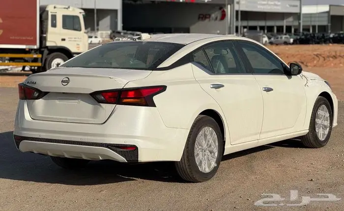 نيسان التيما S استاندر 2025 12