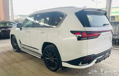 عرض خاص لكزس 2025 lx600 fsport بالنقد والتقسيط 8