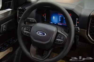 فورد ايفرست XLS بنزين موديل 2025 تقسيط ونقدا 3