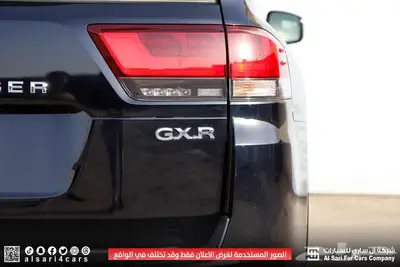 تويوتا لاندكروزر ديزل GXR L2 2024 25
