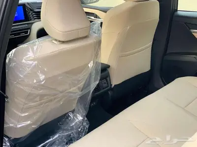تويوتا كامري LE هايبرد بانوراما 3