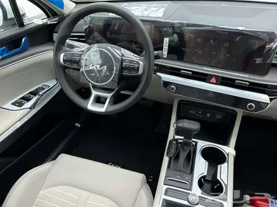 كيا K5 GL RETEL 2025 خصم خاص من الدمعان للسيارات 11