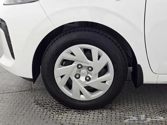 هيونداي Grand i10 فلييت 2025 3