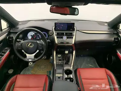 لكزس NX300 2020 18