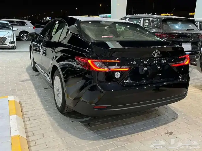 تويوتا كامري LE بنزين 2025 سعودي 10