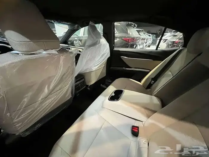 تويوتا كامري LE بنزين 2025 سعودي 6