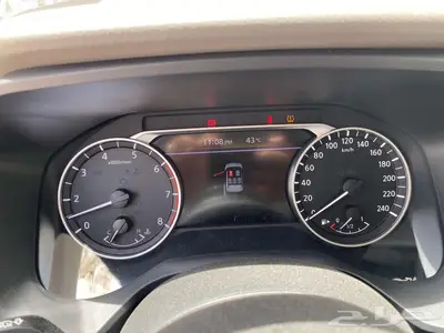 نيسان اكس تريل ستاندر دبل 2025 19