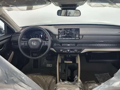 هوندا اكورد LX استاندر 2025 7