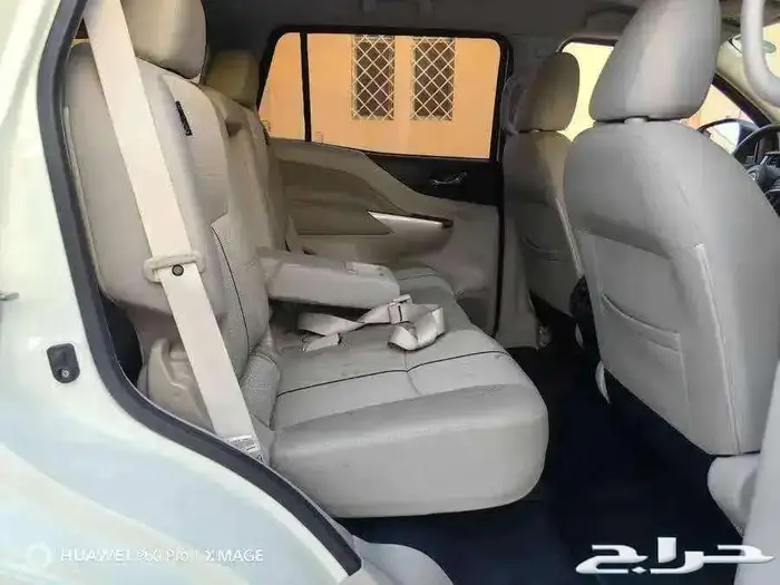 نيسان اكستيرا تيتانيوم ابيض 2021 7