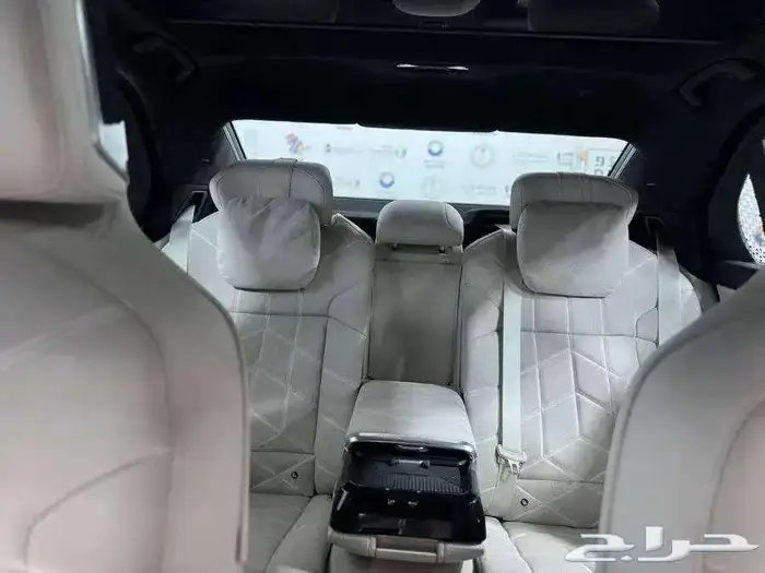 2024 - 13.000KM - 740i 11