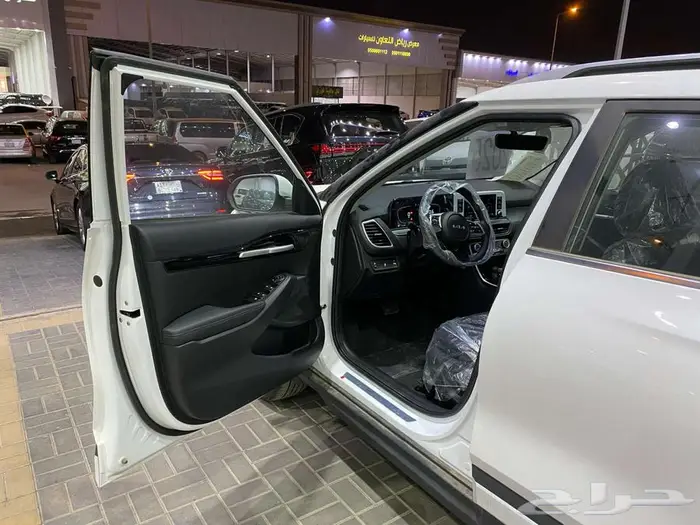 كيا سيلتوس GLSMID 2025 ابيض سعودي 39