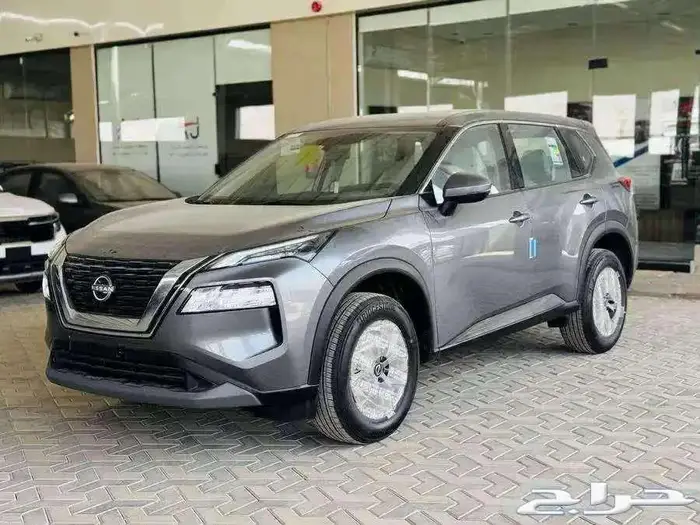 نيسان اكستريل 2025 استاندر 7 مقاعد دبل وجميع الانواع 1