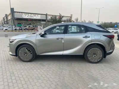 لكزس RX 350 BB 2025بريمي (ابيض -تيتانيوم - اسود) 30