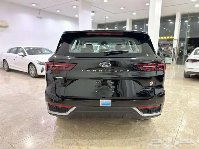 فورد تيرتورى امبيانتي اسود 2025 - FORD TERRITORY AMBIENTE 5