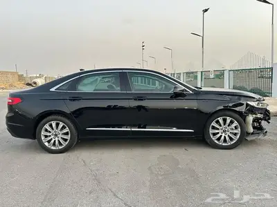 فورد تورس 2022 مصدوم 4
