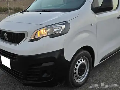 فان بضاعة أوتوماتيك - بيجو اكسبيرت 2023 ديزل 20