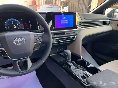 تويوتا كامري LE بنزين 2025 متاح اقساط و كاش 8