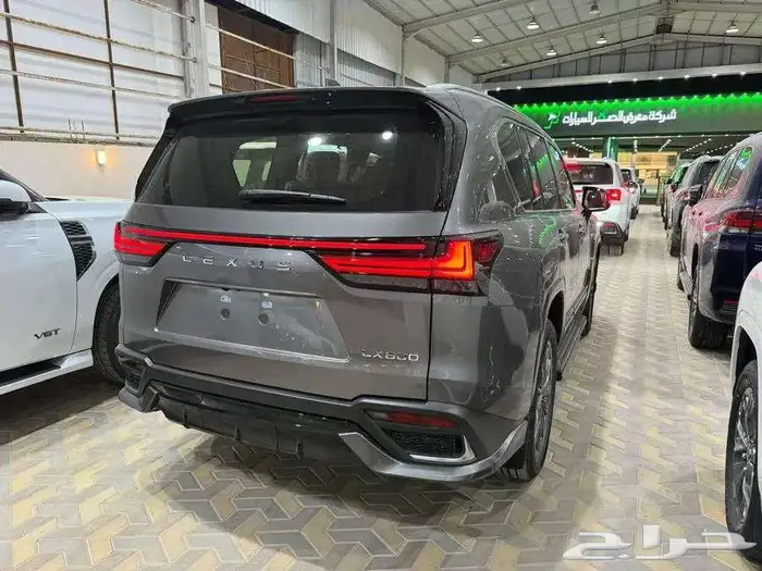 لكزس LX600 اف سبورت - خليجي - 2025 3