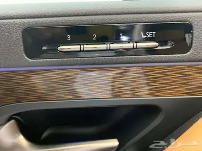 لكزس LX600 2022 22