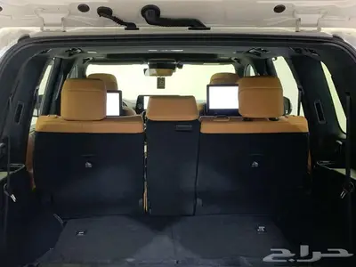لكزس LX600 2022 11