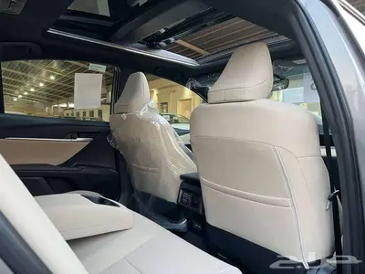 تويوتا كامري LE هايبرد 2025 متاح اقساط و كاش 8