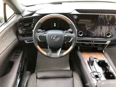 لكزس RX350 BB 2025 تيتانيوم داخلي بني -ابيض داخلي بني سعودي 20