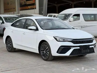 ام جي 5 شكل جديد موديل 2025 استاندر 1